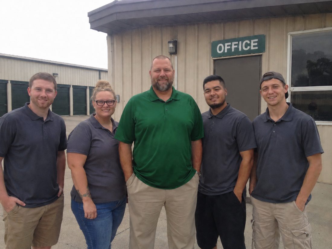 Pest control professionals in Lowell, MA
